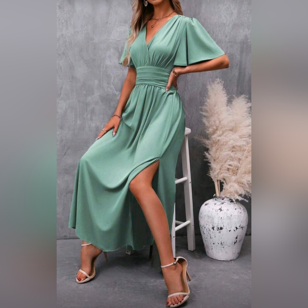 * NEW Chic Ruched Waist Flutter Sleeve Maxi Dress Light Green - Picture 6 of 9